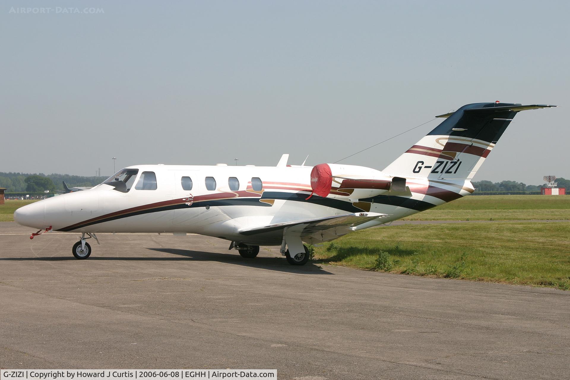 G-ZIZI, 1999 Cessna 525 CitationJet C/N 525-0345, Corporate.