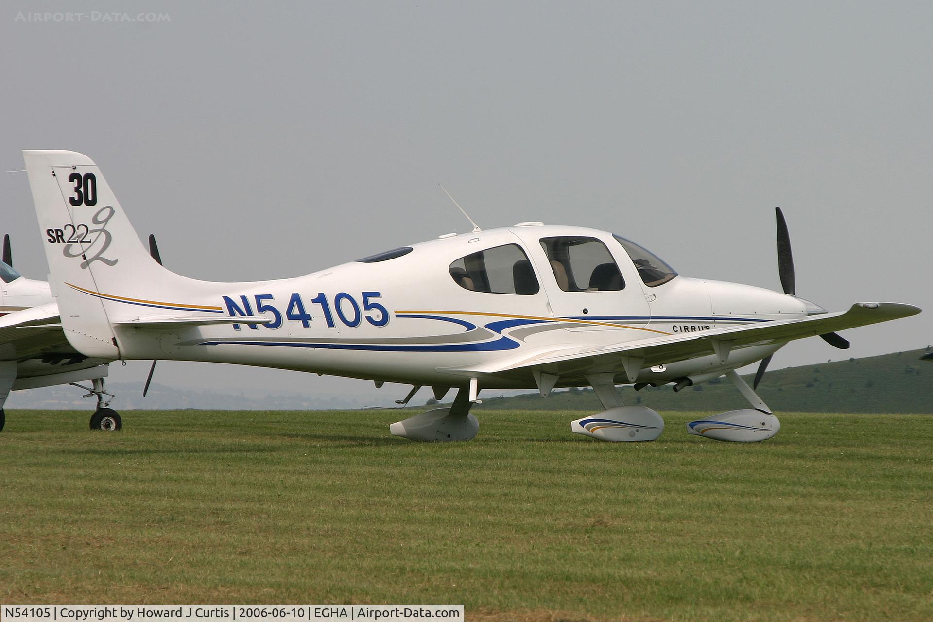 N54105, 2004 Cirrus SR22 G2 C/N 1139, Race number 30, at the Dorset Air Races.