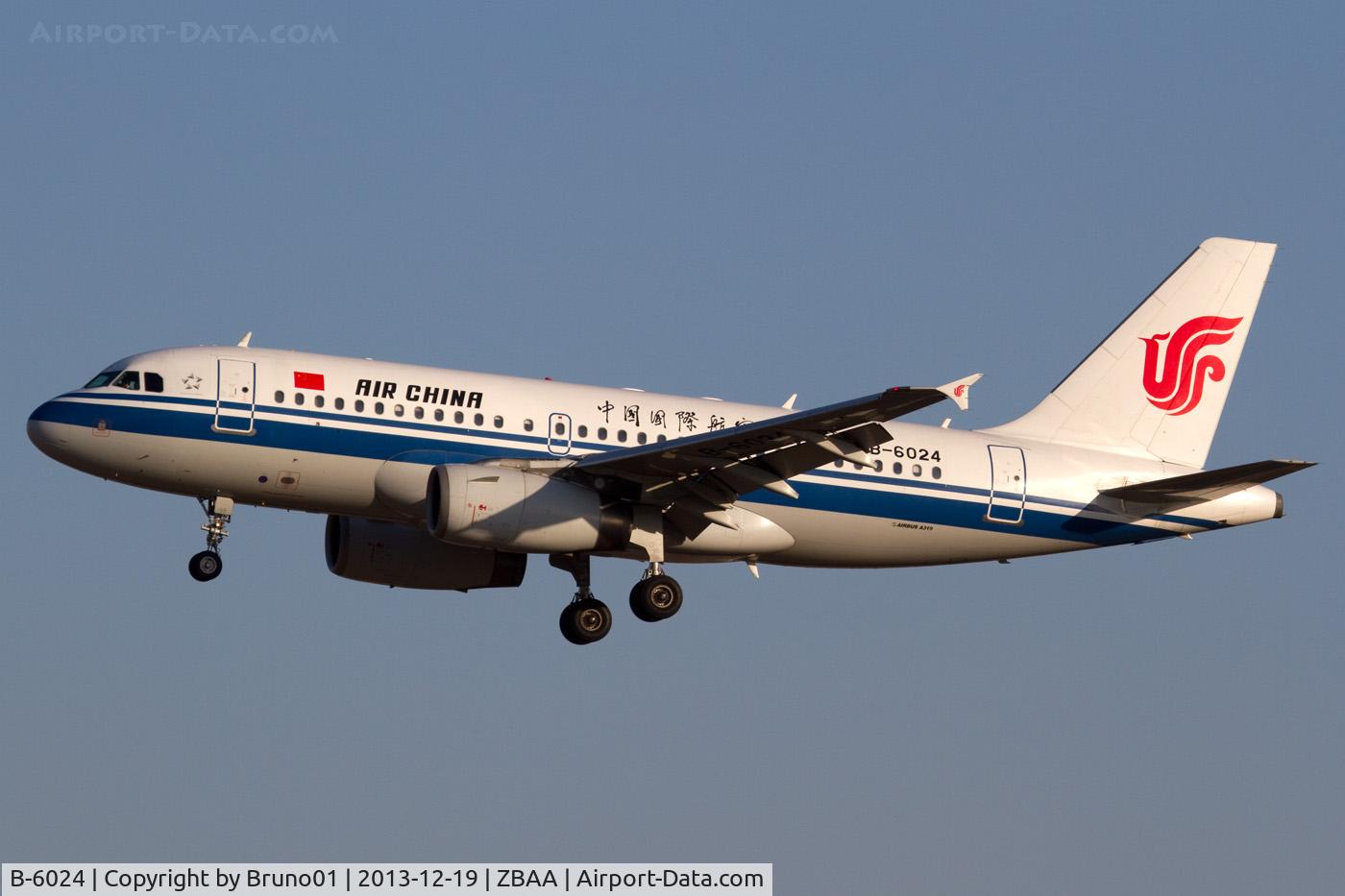 B-6024, 2003 Airbus A319-131 C/N 2015, seen approach to Beijing