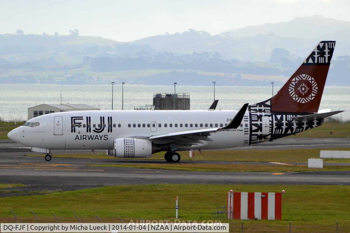 DQ-FJF, 1998 Boeing 737-7X2 C/N 28878, In new livery