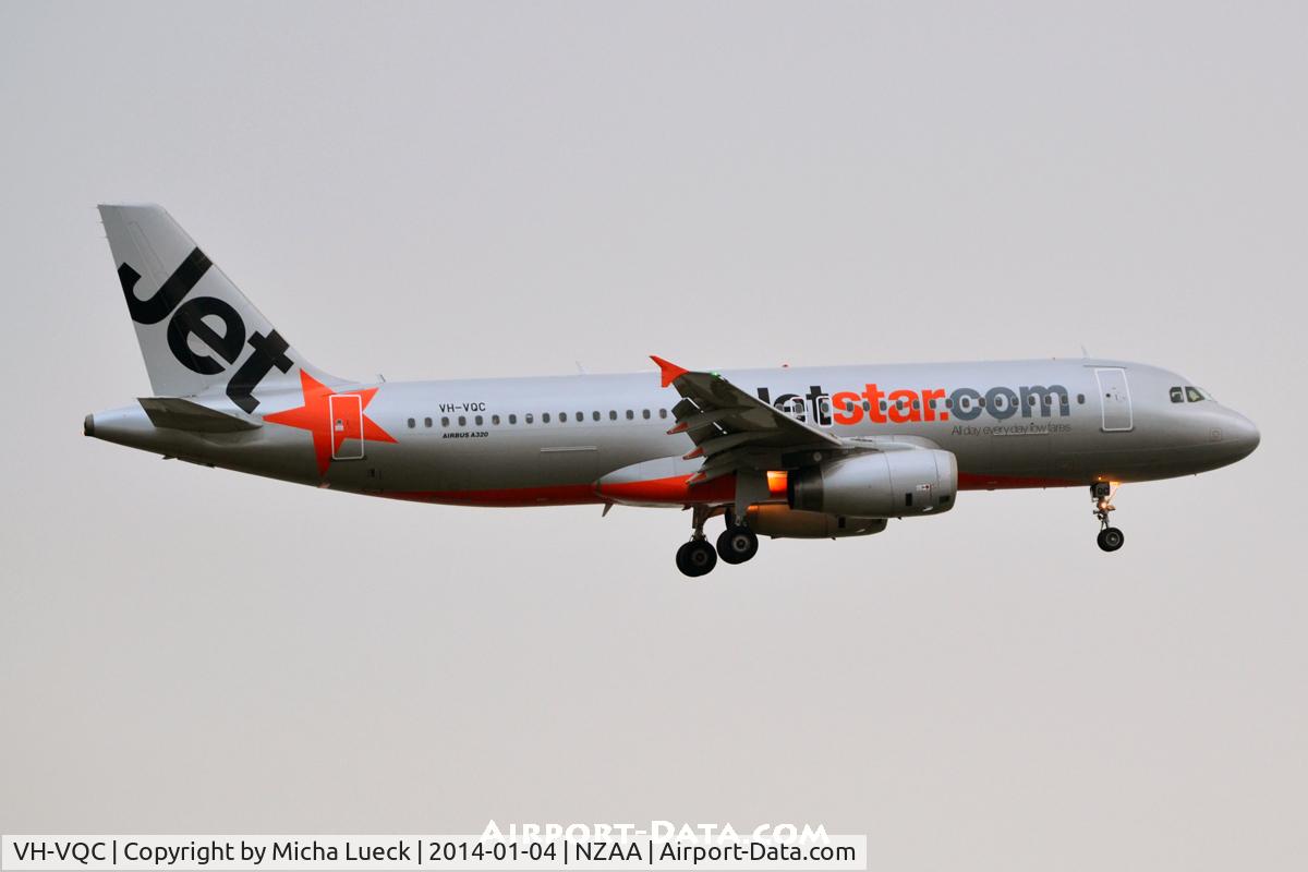 VH-VQC, 2008 Airbus A320-232 C/N 3668, At Auckland