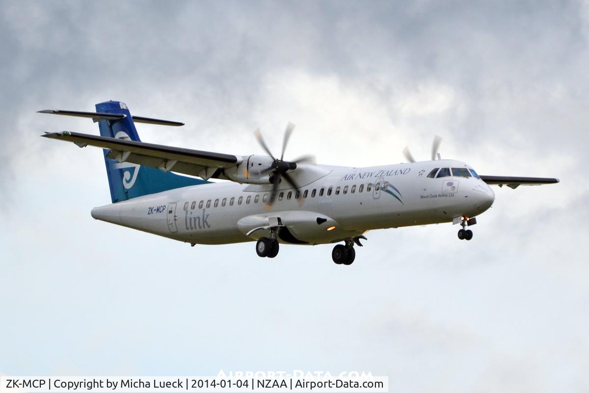 ZK-MCP, 2000 ATR 72-212A C/N 630, At Auckland