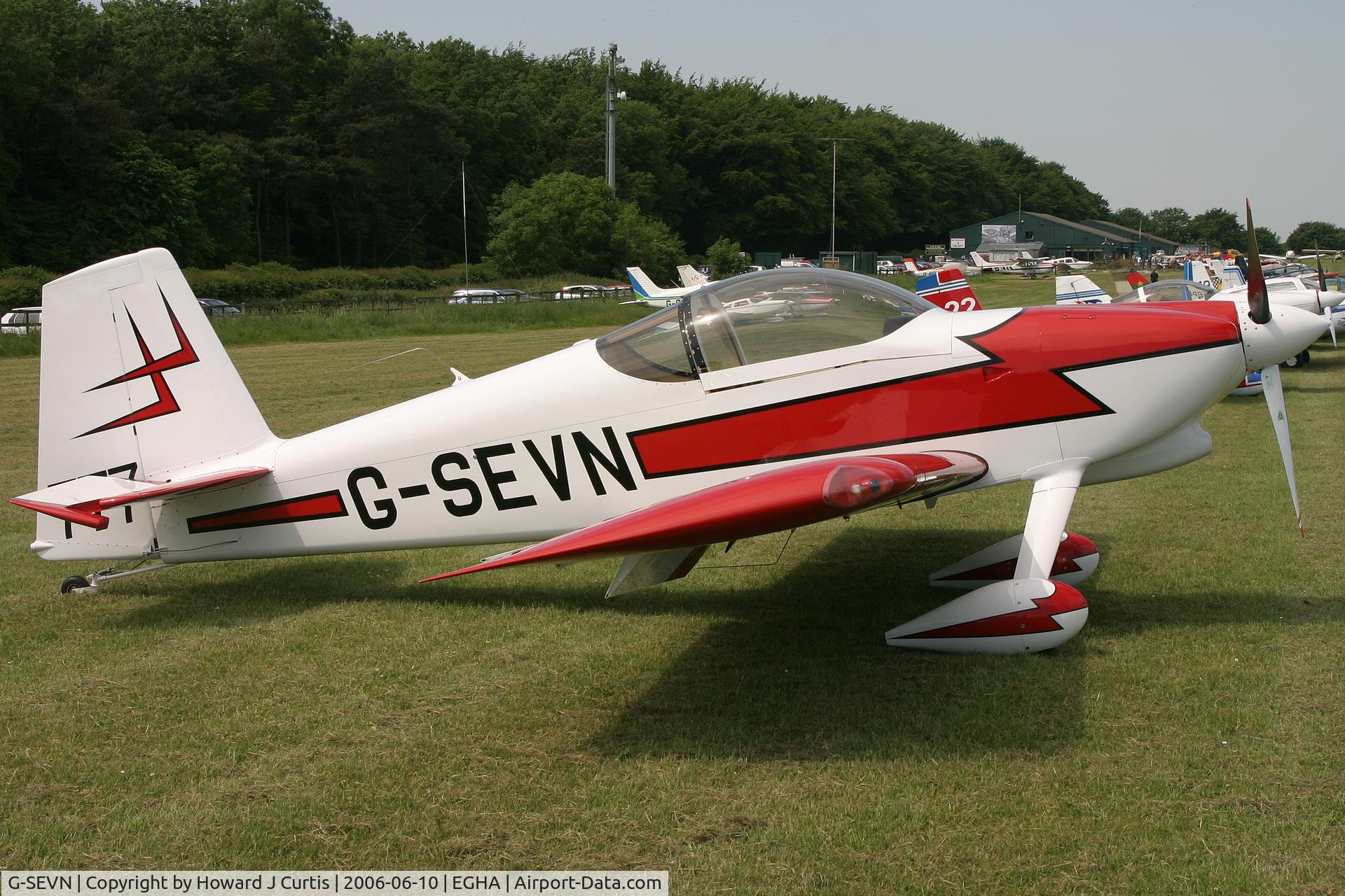 G-SEVN, 2003 Vans RV-7 C/N PFA 323-13795, Race number 777, at the Dorset Air Races.