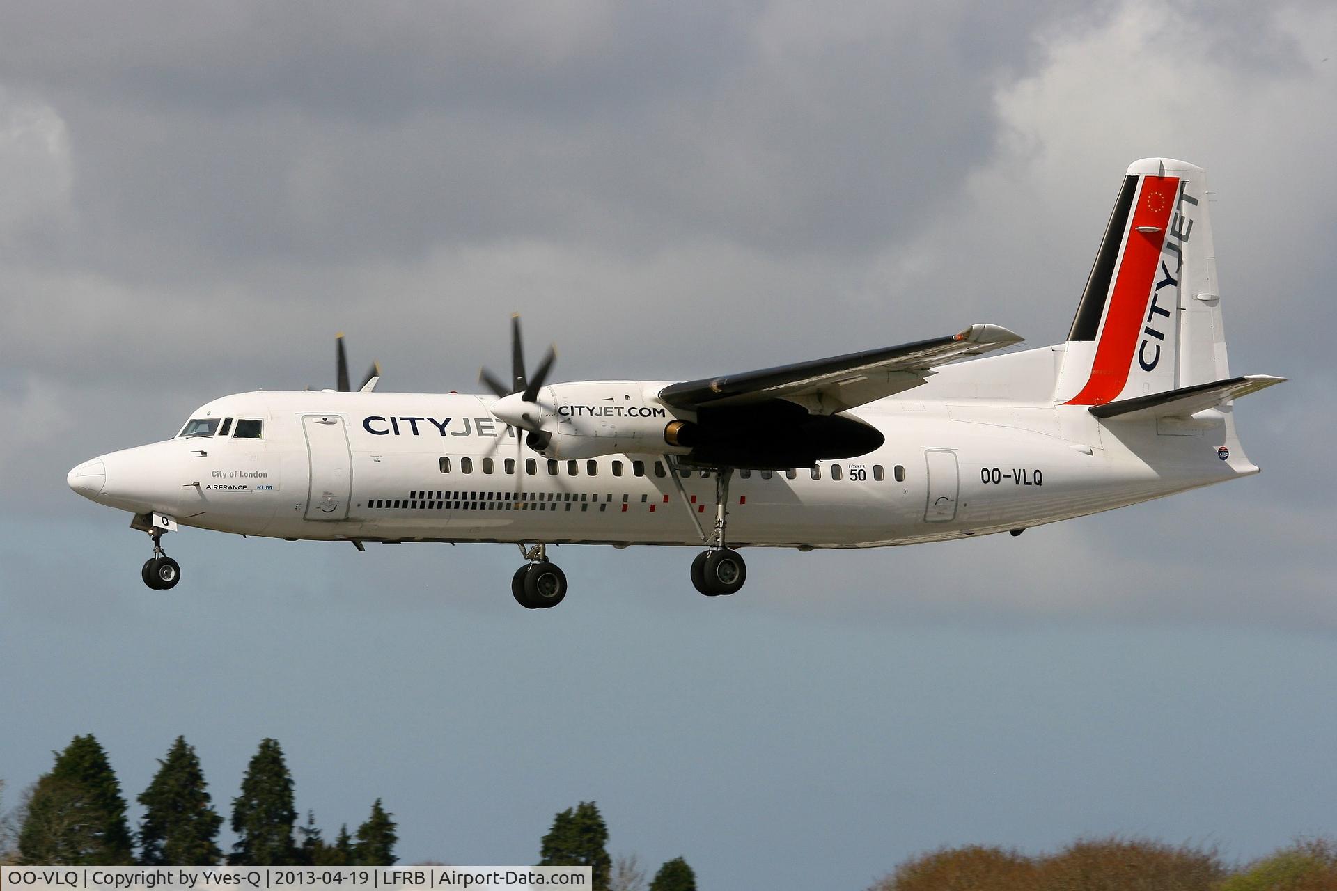 OO-VLQ, 1989 Fokker 50 C/N 20159, Fokker 50, On final Rwy 25L, Brest-Bretagne Airport (LFRB-BES)
