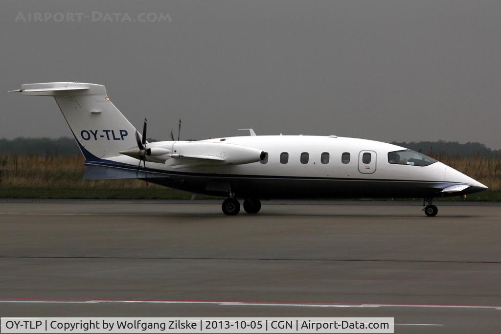 OY-TLP, 2003 Piaggio P-180 Avanti C/N 1060, visitor