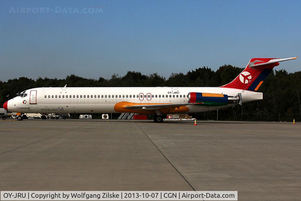OY-JRU, 1987 McDonnell Douglas MD-87 (DC-9-87) C/N 49403, visitor