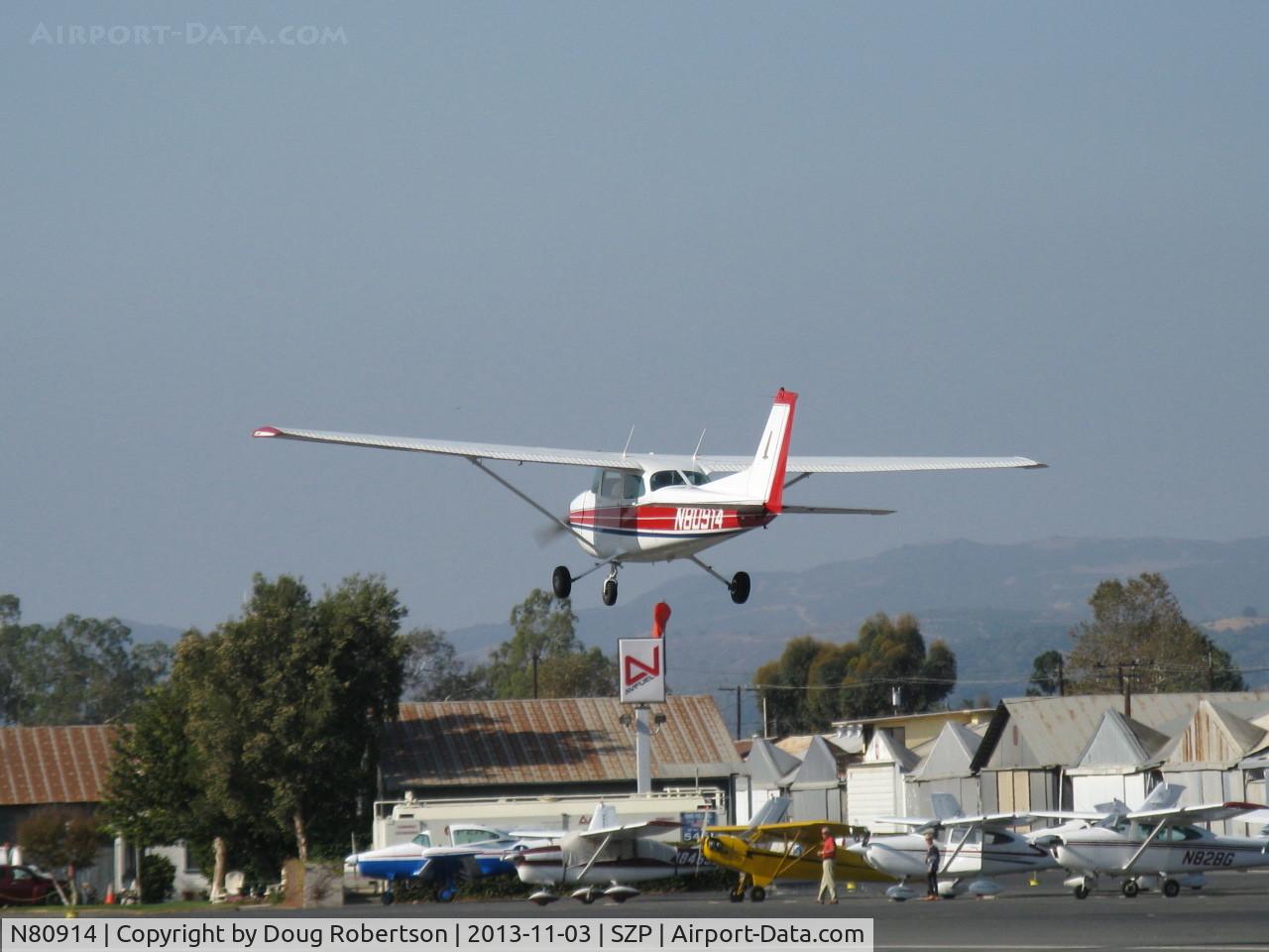 N80914, 1976 Cessna 172M C/N 17266799, 1976 Cessna 172M SKYHAWK, Lycoming O-320-E2D 150 Hp, go-around over Rwy 22