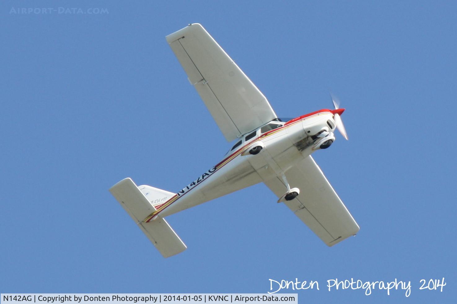 N142AG, 2007 Tecnam P-2004 Bravo C/N 108, Tecnam P2004 Bravo (N142AG) departs Venice Airport