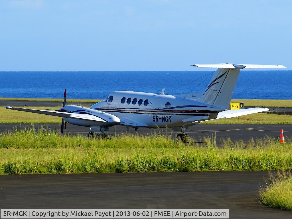 5R-MGK, 1997 Raytheon B200 King Air C/N BB-1545, at stand 15