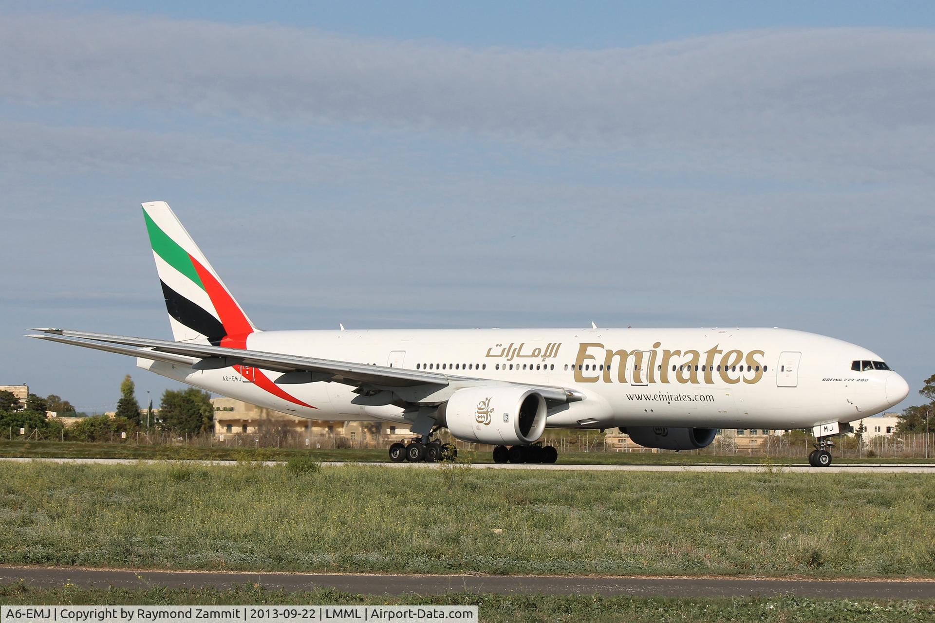 A6-EMJ, 1997 Boeing 777-21H/ER C/N 27253, B777 A6-EMJ Emirates Airlines