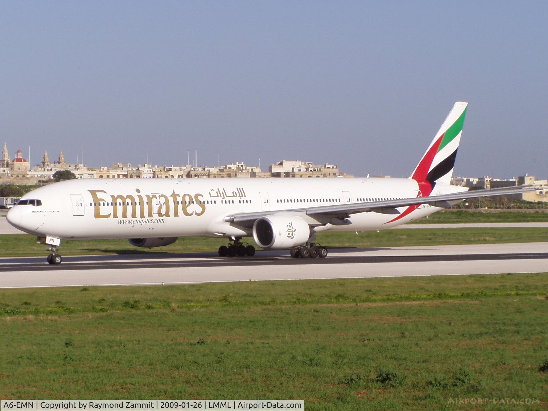 A6-EMN, 1999 Boeing 777-31H C/N 29063, B777 A6-EMN Emirates Airlines