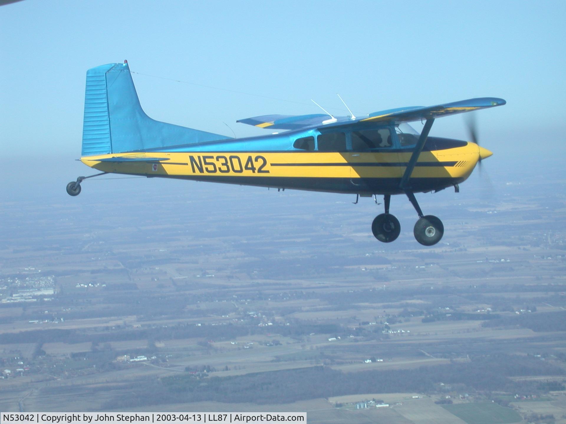 N53042, 1974 Cessna A185F Skywagon 185 C/N 18502333, N53042 near LL-87  Rockton, Illinois
Pilot:   Paul Carner