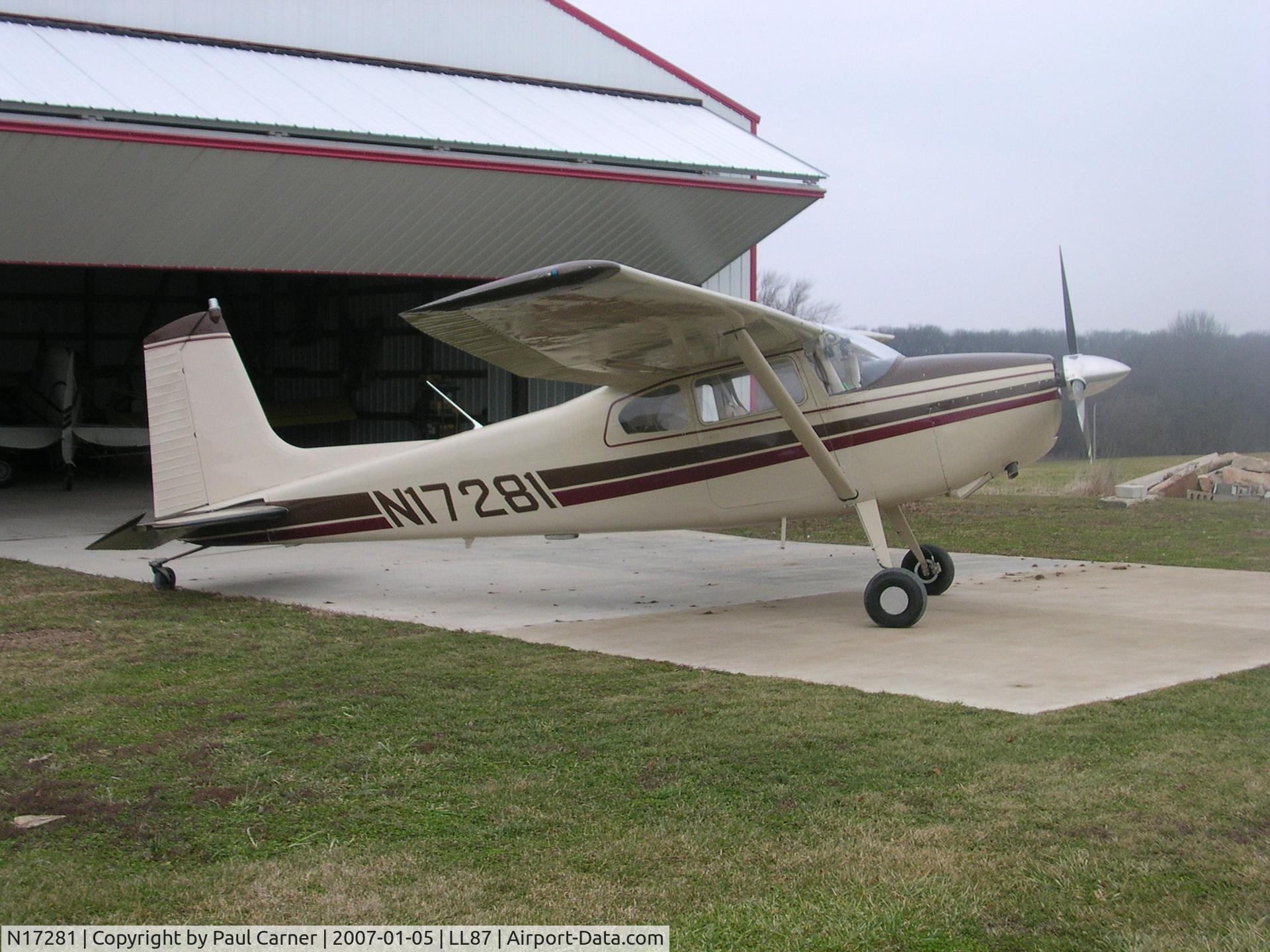 N17281, 1960 Cessna 180C C/N 50774, N17281 at LL-87, Rockton, Illinois
owner:  Paul Carner