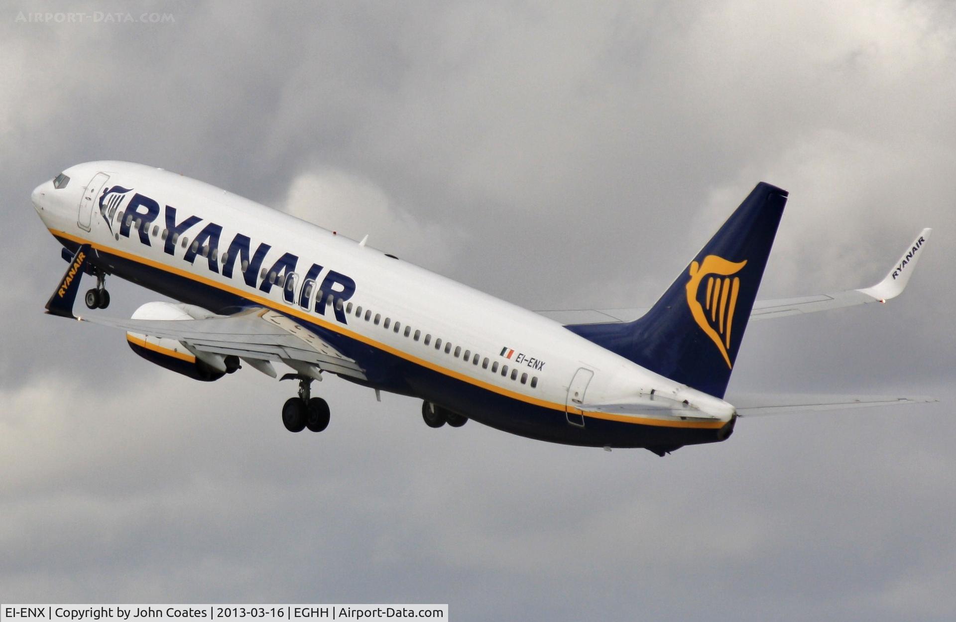 EI-ENX, 2010 Boeing 737-8AS C/N 40305, Departing from 26