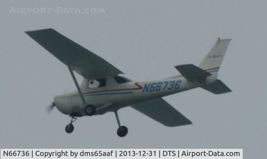 N66736, 1974 Cessna 150M C/N 15076241, Flying into DTS