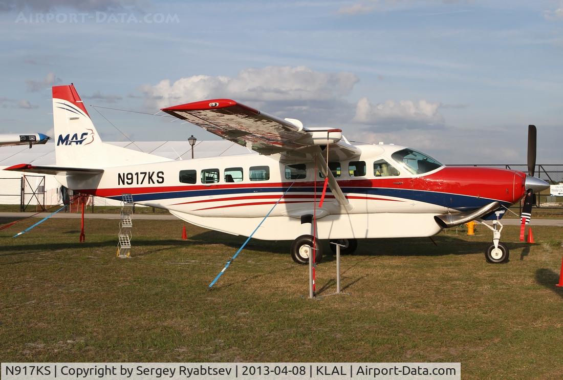 N917KS, 2008 Cessna 208B Grand Caravan C/N 208B2000, Sun'n-Fun 2013