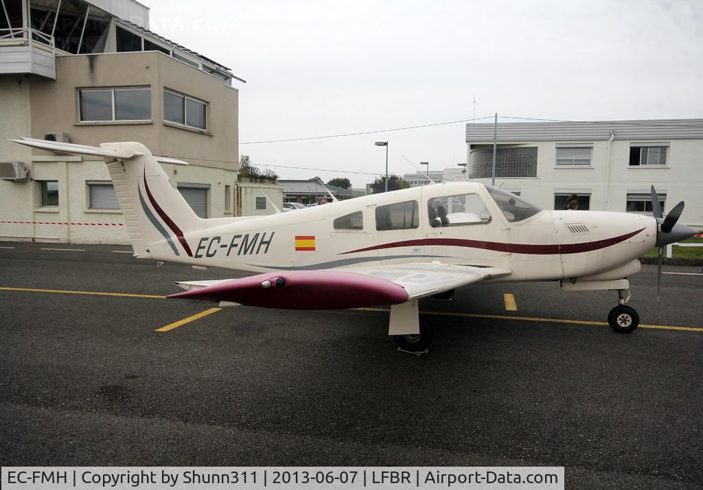 EC-FMH, Piper PA-28RT-201T Arrow IV C/N 28R7931054, Parked near the Control Tower during Muret Airshow 2013