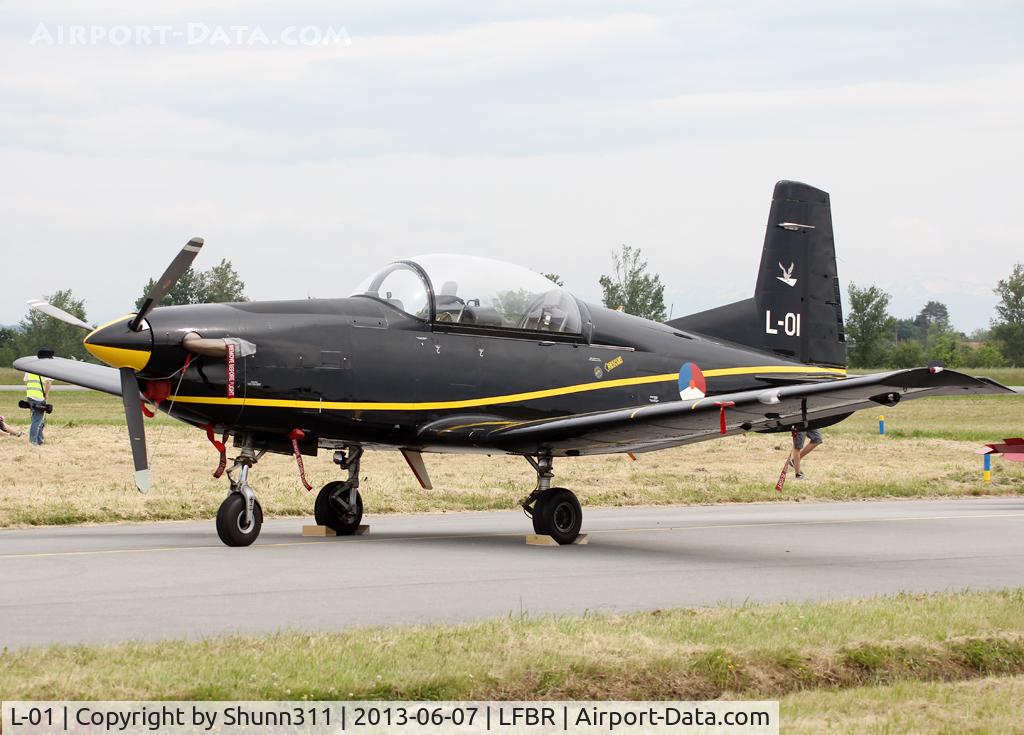 L-01, Pilatus PC-7 Turbo Trainer C/N 538, Participant of the Muret Airshow 2013