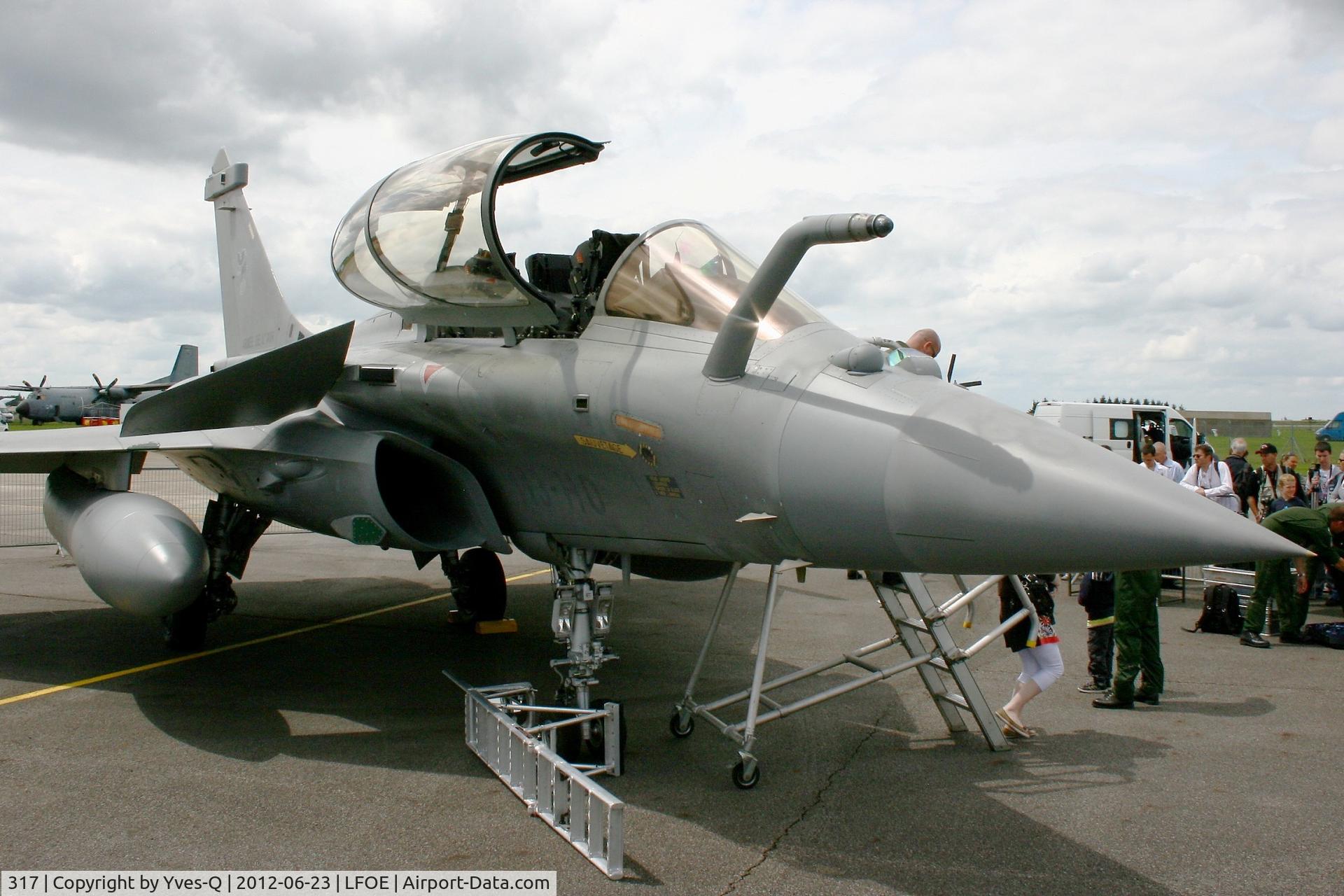 317, Dassault Rafale B C/N 317, French Air Force Dassault Rafale B, Static display, Evreux-Fauville Air Base 105 (LFOE)