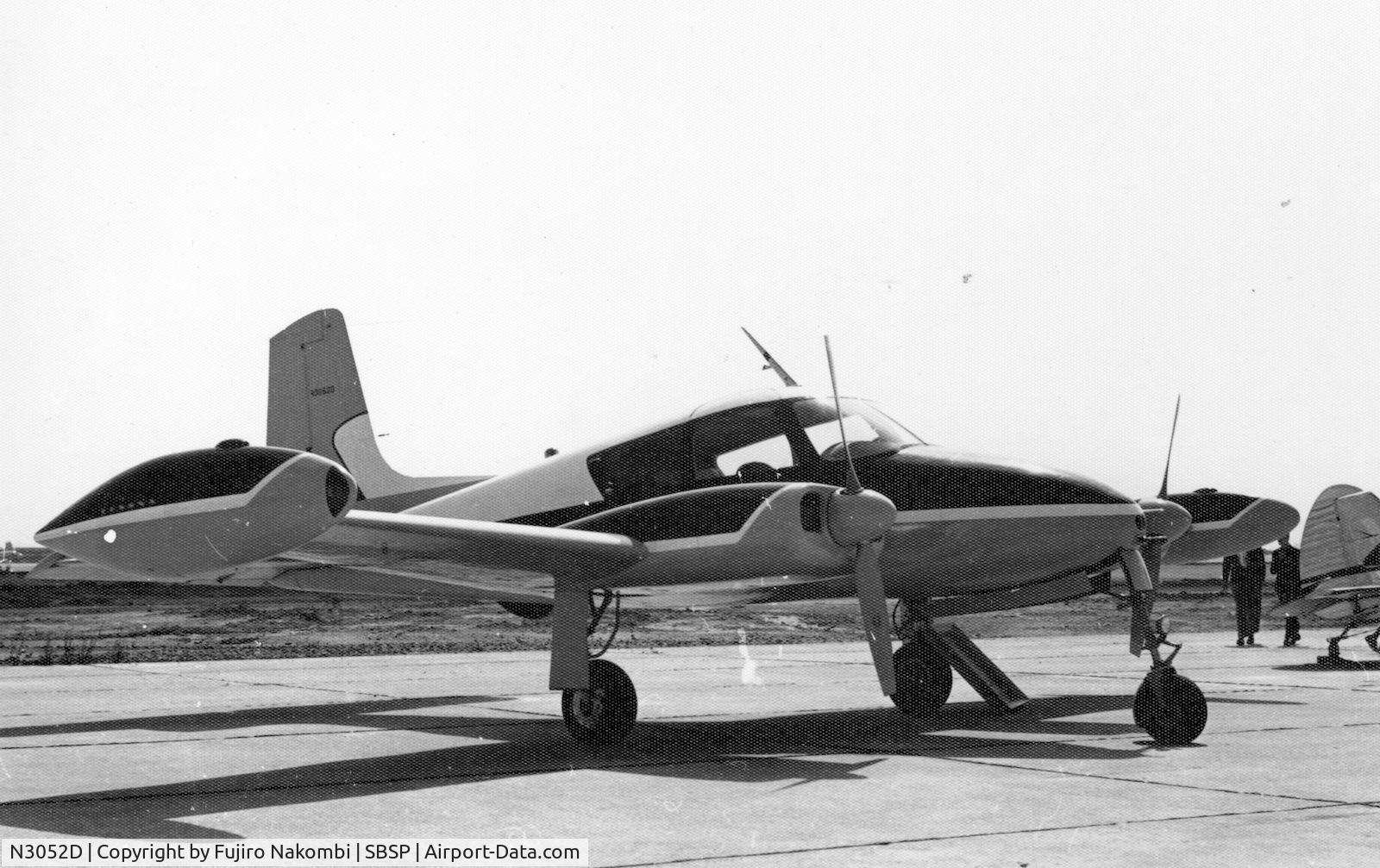 N3052D, 1978 Piper PA-44-180 Seminole C/N 44-7995144, Cessna 310