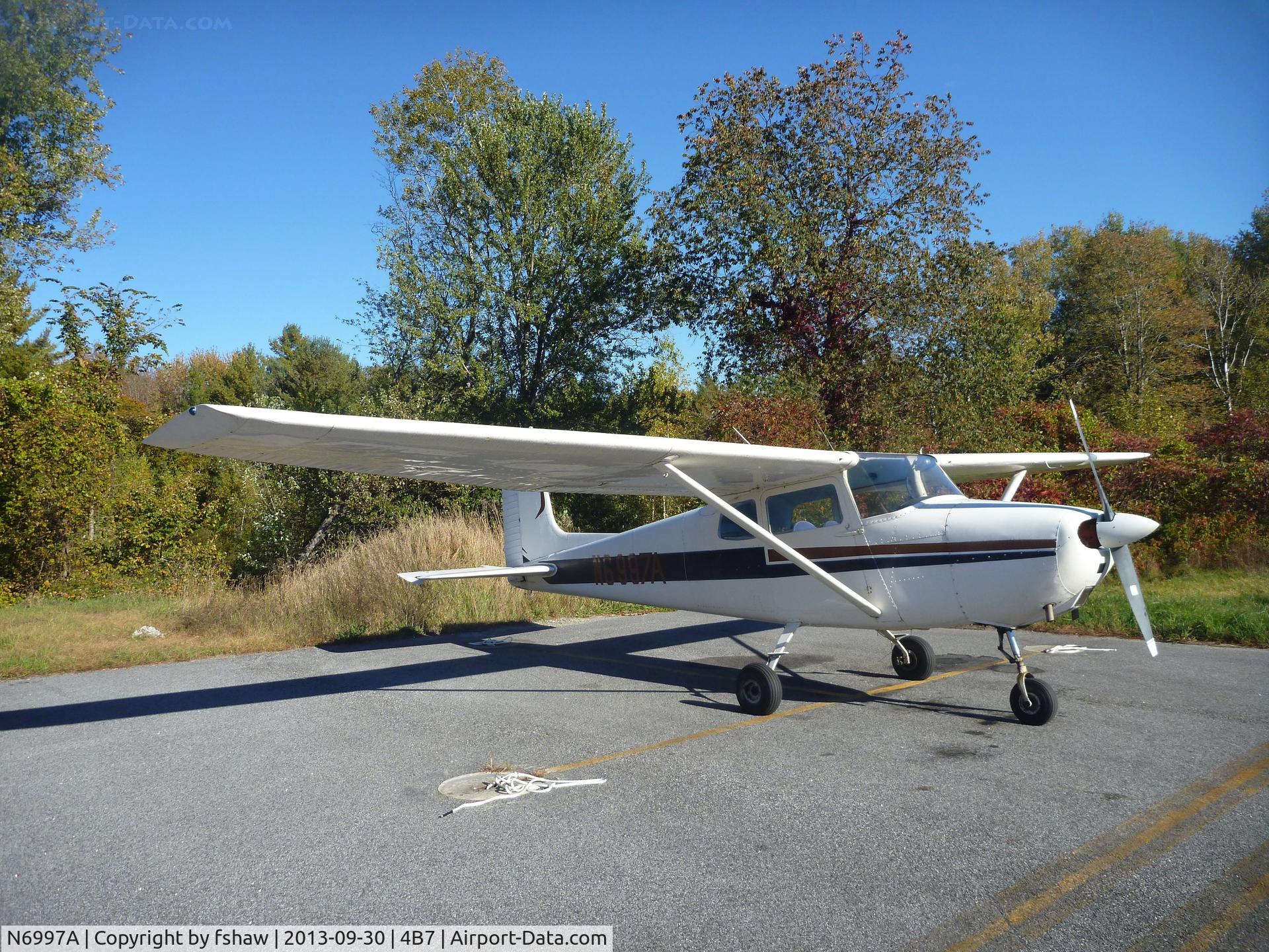 N6997A, 1956 Cessna 172 C/N 29097, N6997A at Schroon Lake, NY 4B7.