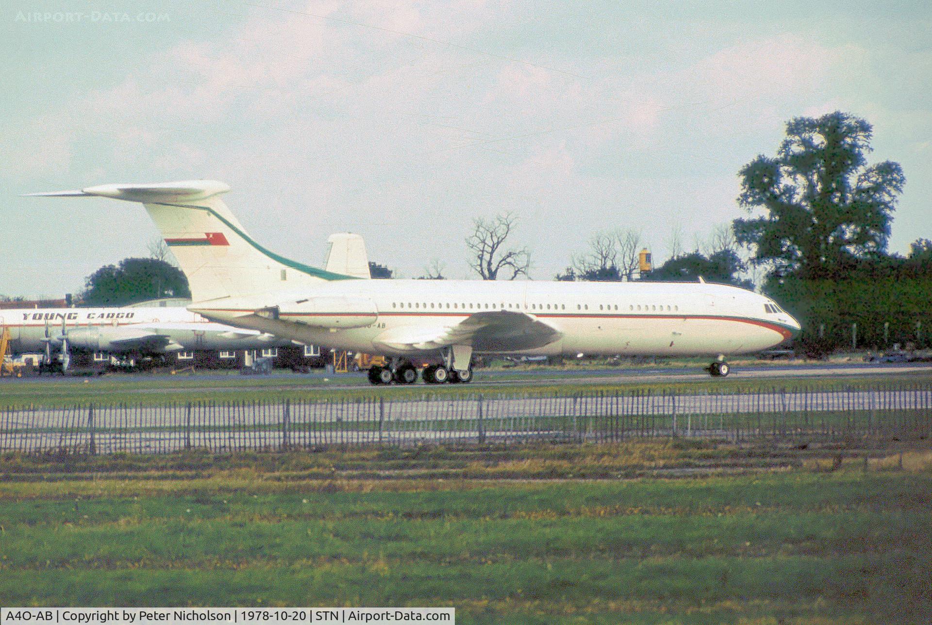 A4O-AB, 1963 Vickers VC10 Srs 1103 C/N 820, Vickers VC.10 of the Oman Royal Flight as seen at Stansted in October 1978.