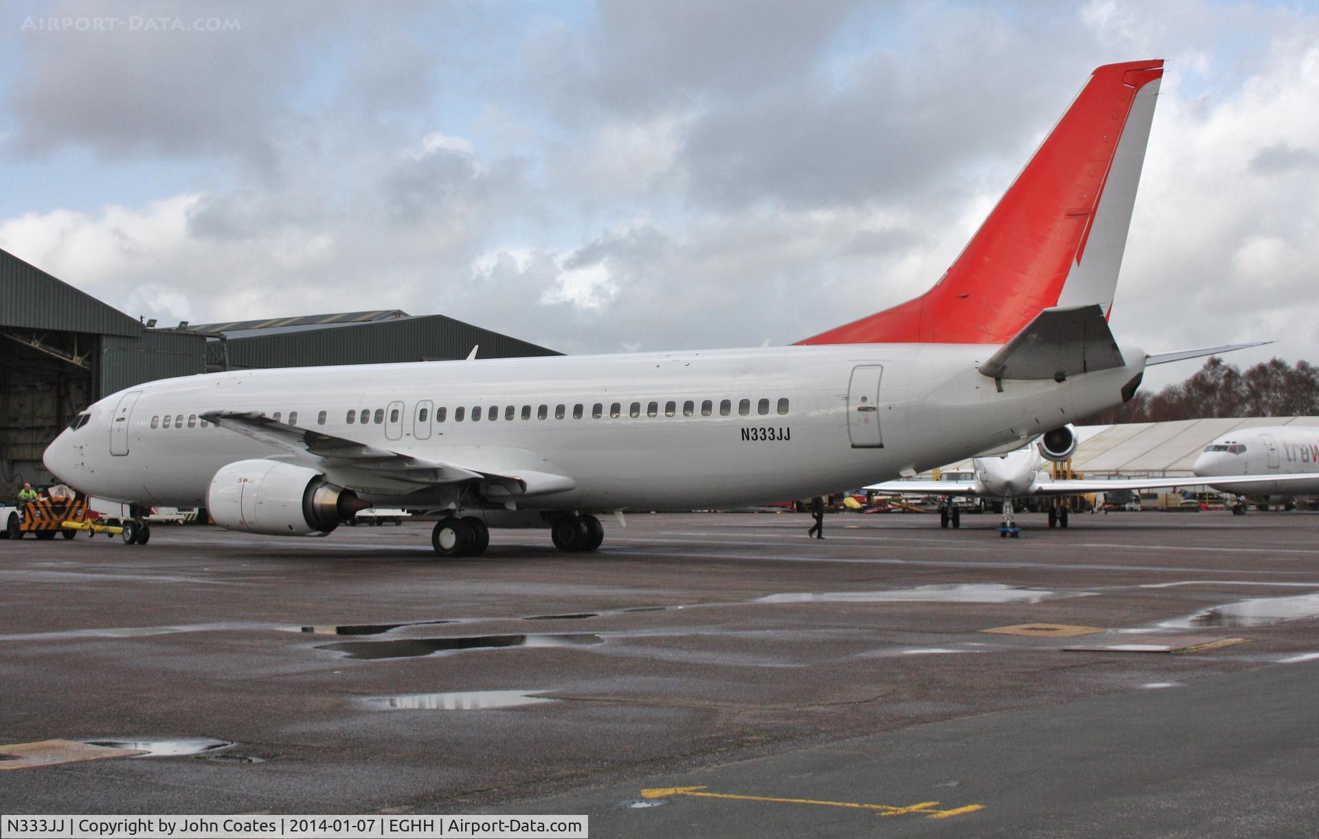 N333JJ, 1989 Boeing 737-4K5 C/N 24125, Exiting hangar after re'reg from EI-ETT
