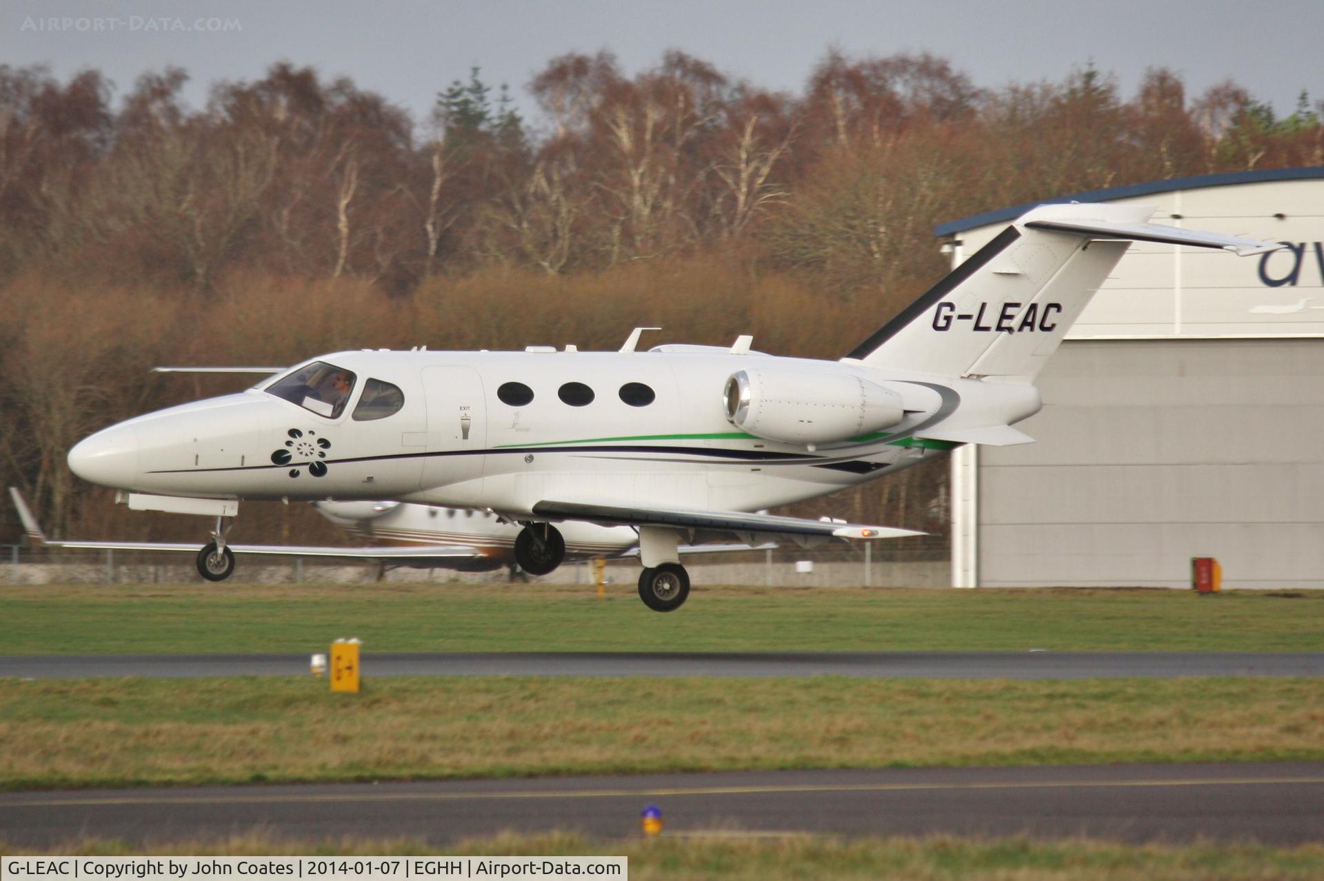 G-LEAC, 2008 Cessna 510 Citation Mustang Citation Mustang C/N 510-0075, Arriving on 26