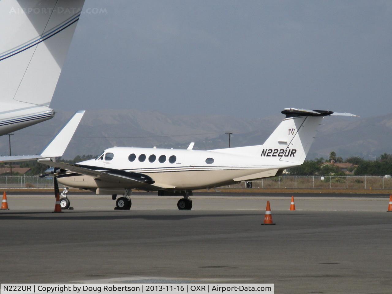N222UR, 1981 Beech B200 King Air C/N BB-907, 1981 Beech B200 SUPER KING AIR, two U/A(C)PT6A-42 Turboprops 850 shp each, CS full-feathering reversible-pitch 3-blade Hartzell props, Pressurized