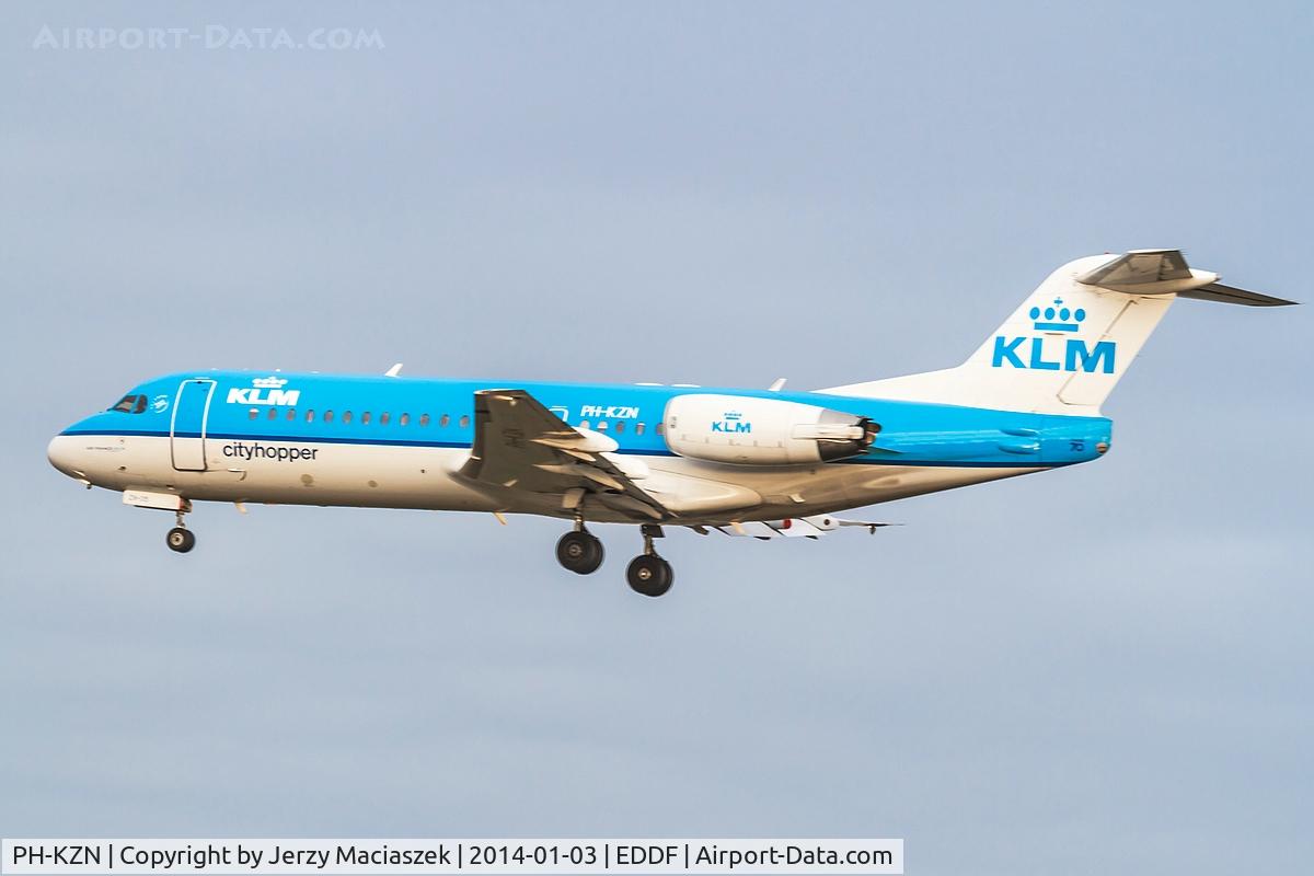 PH-KZN, 1995 Fokker 70 (F-28-0070) C/N 11553, Fokker 70