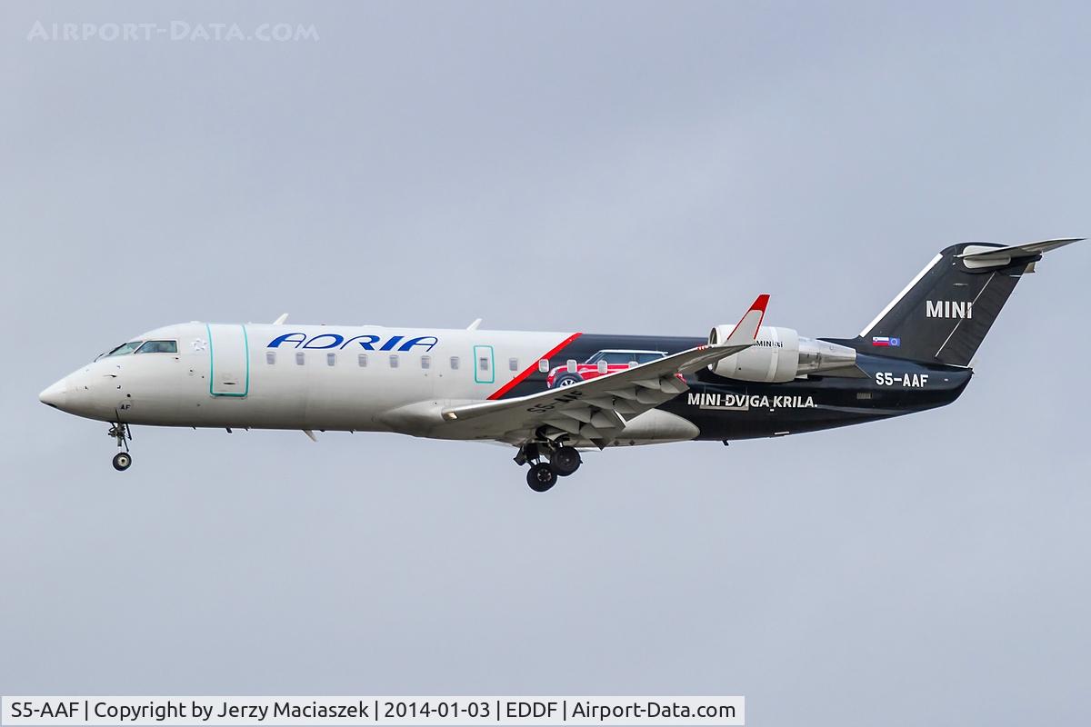 S5-AAF, 1998 Canadair CRJ-200LR (CL-600-2B19) C/N 7272, Canadair CL-600-2B19 Regional Jet CRJ-200LR