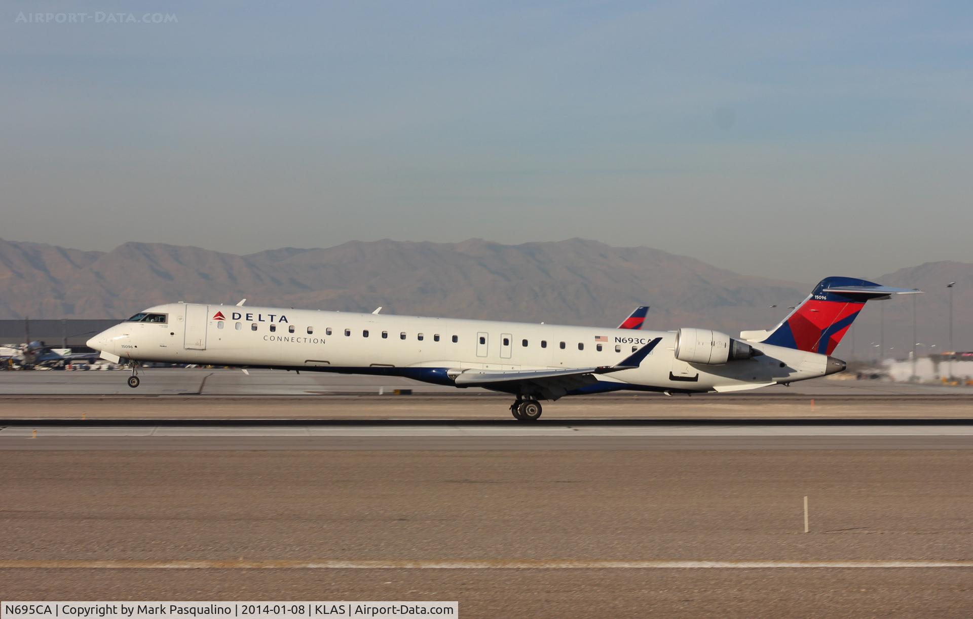 N695CA, 2006 Bombardier CRJ-900ER (CL-600-2D24) C/N 15097, CL600-2D24