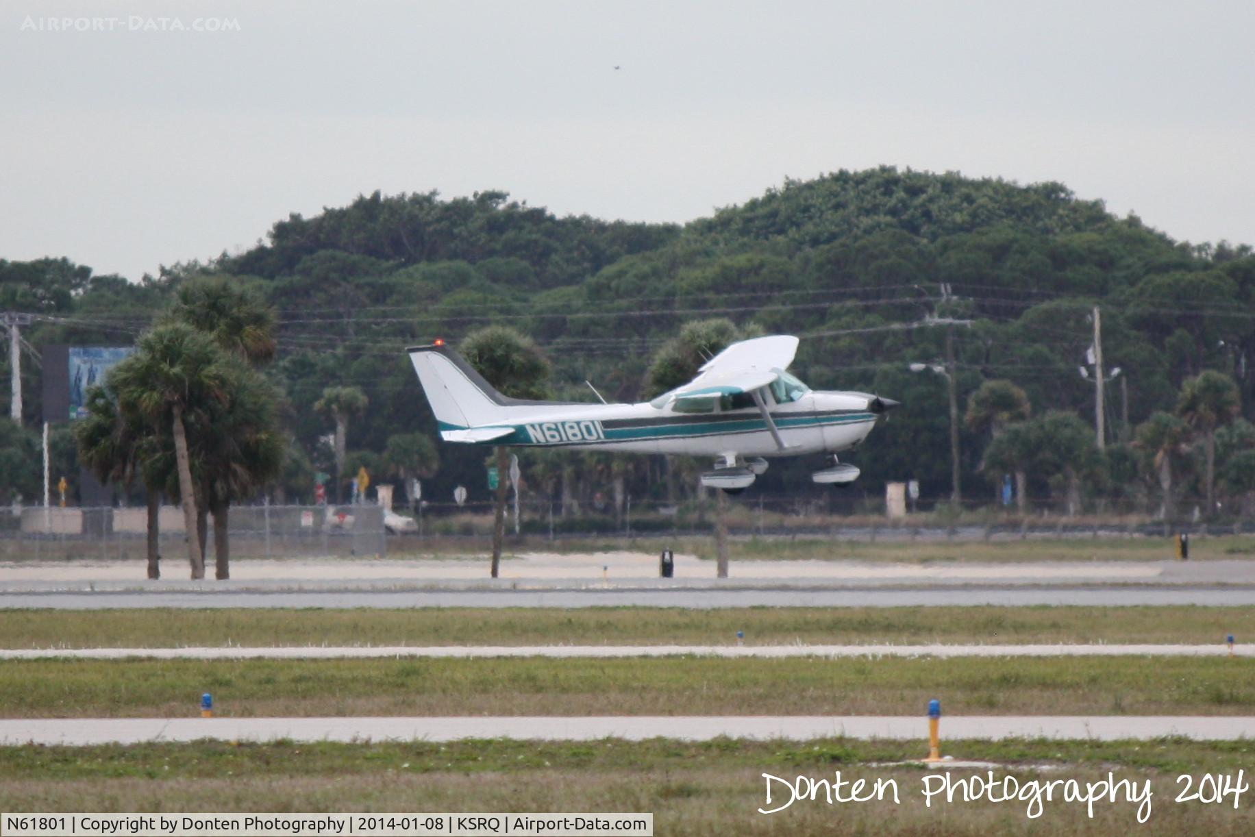 N61801, 1975 Cessna 172M C/N 17264811, Cessna Skyhawk (N61801) arrives at Sarasota-Bradenton International Airport