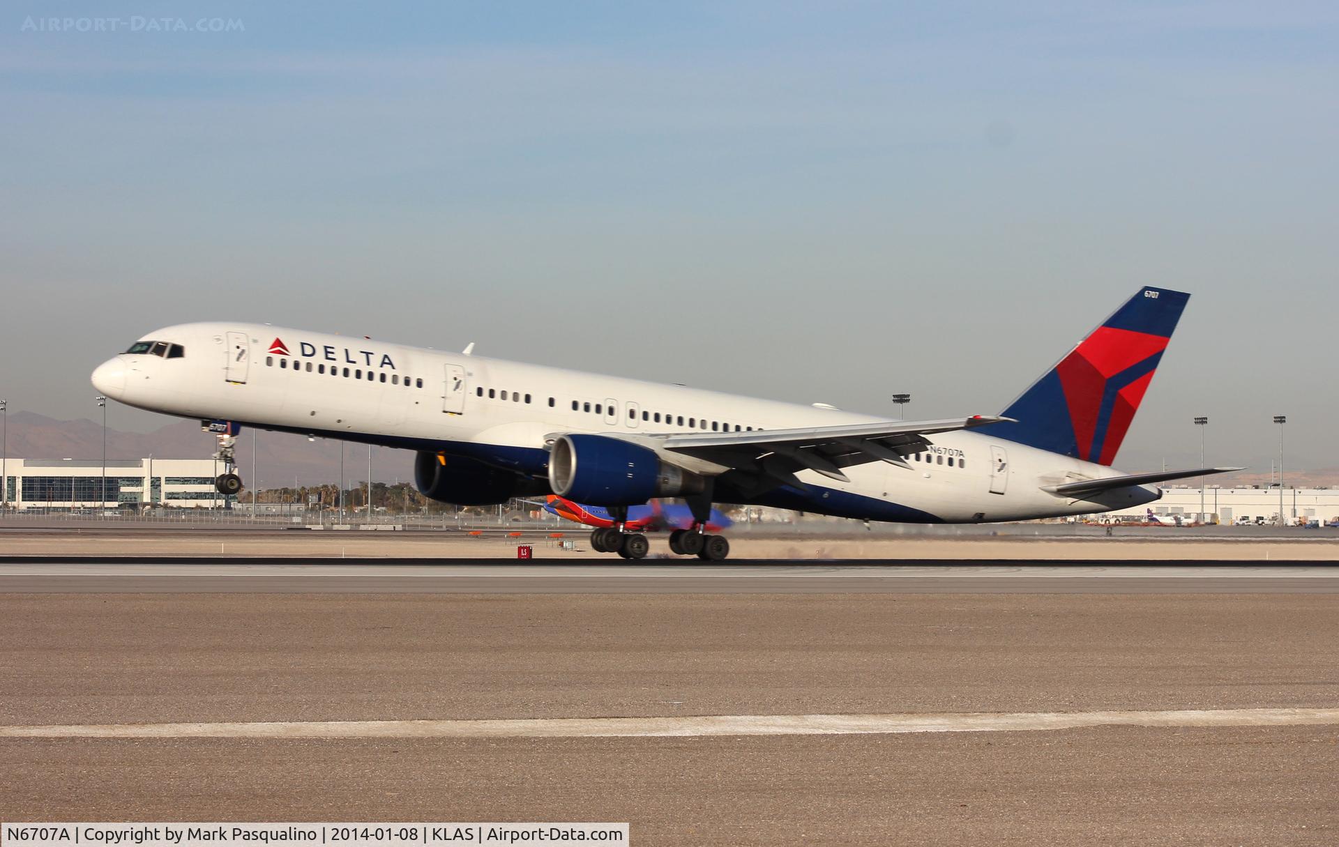 N6707A, 2000 Boeing 757-232 C/N 30395, Boeing 757-200