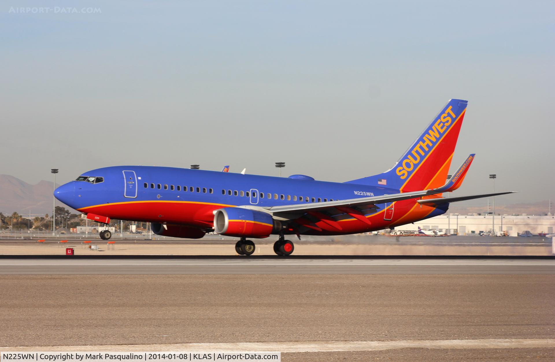 N225WN, 2005 Boeing 737-7H4 C/N 34333, Boeing 737-700