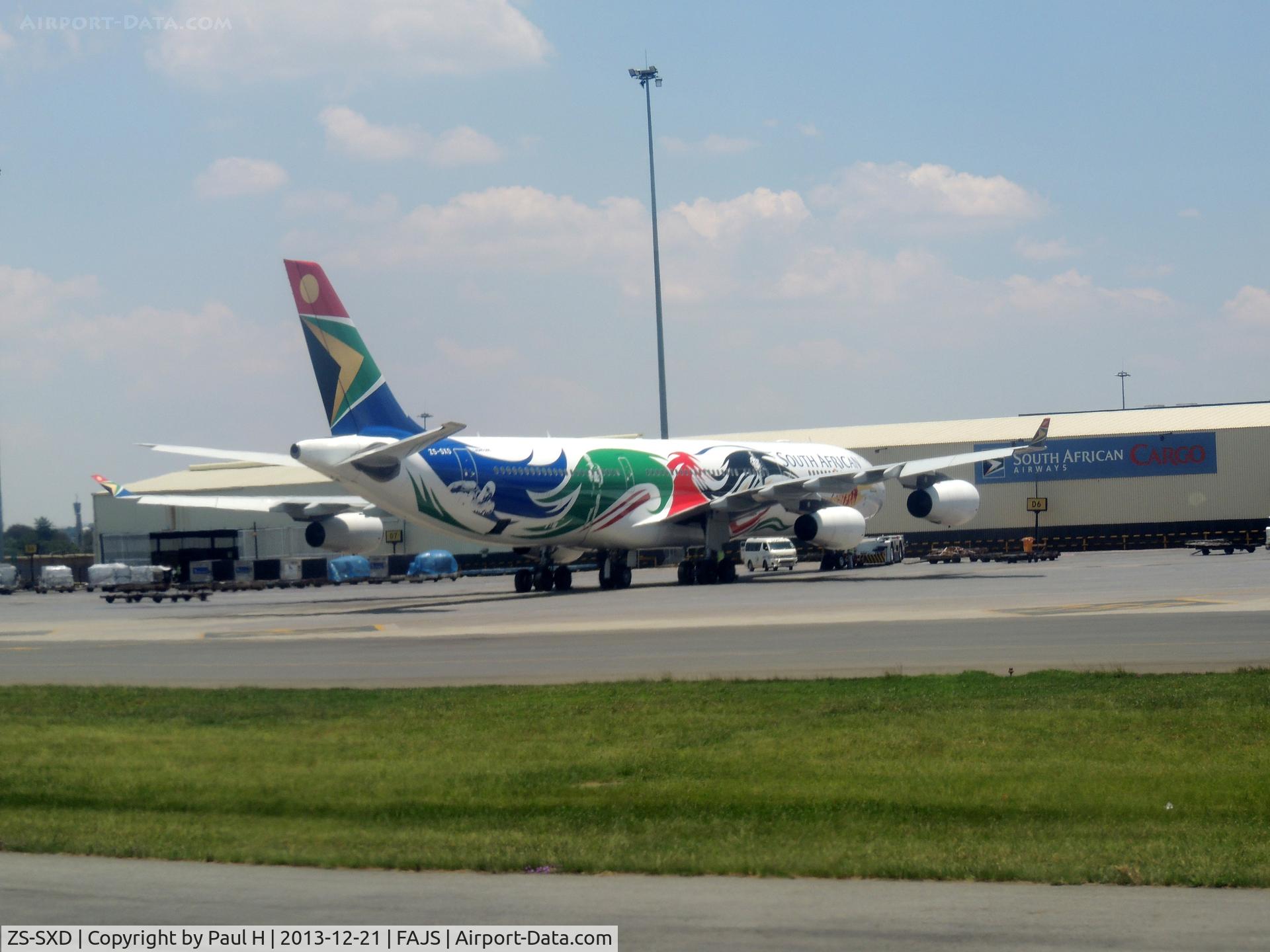 ZS-SXD, 2004 Airbus A340-313X C/N 643, Special Livery, Airbus 340-313