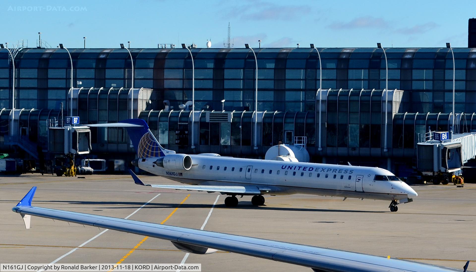 N161GJ, 2006 Bombardier CRJ-550 (CL-600-2C11) C/N 10253, Taxi ORD