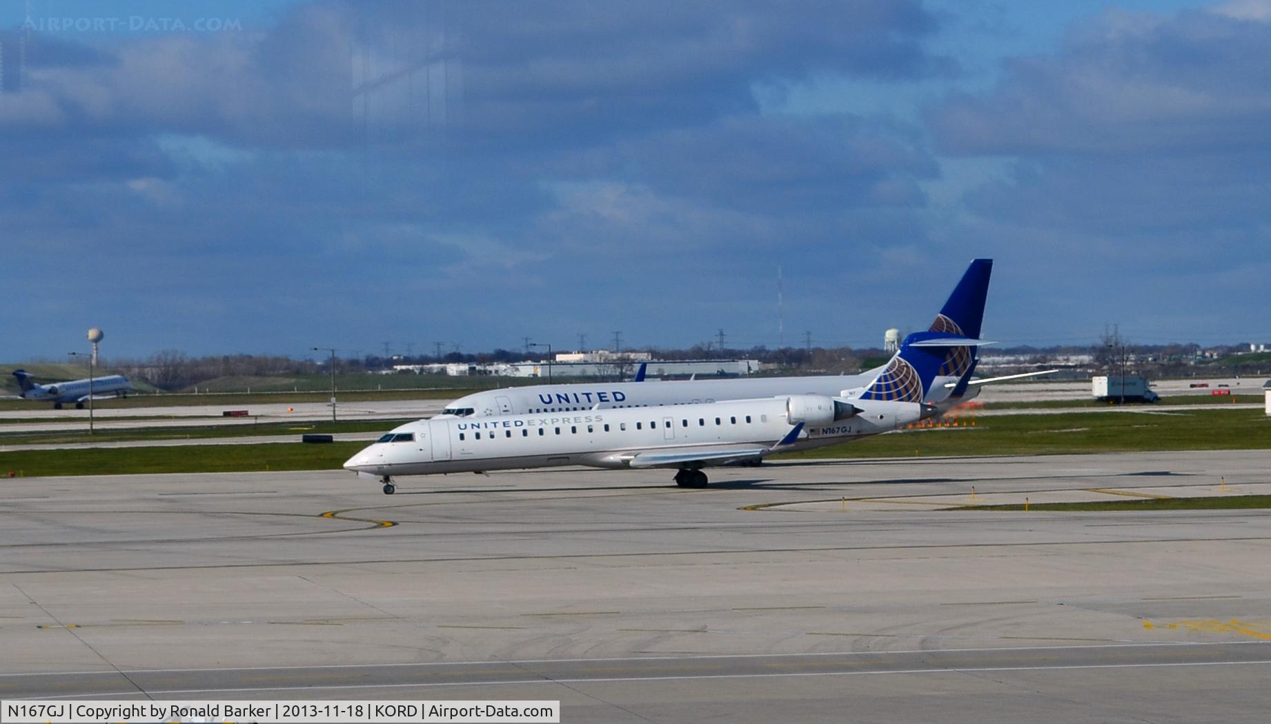 N167GJ, 2008 Bombardier CRJ-702 (CL-600-2C10) Regional Jet C/N 10269, Taxi ORD