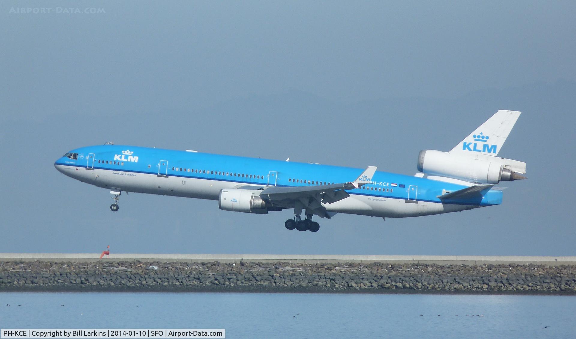 PH-KCE, 1994 McDonnell Douglas MD-11 C/N 48559, Landing at San Francisco.