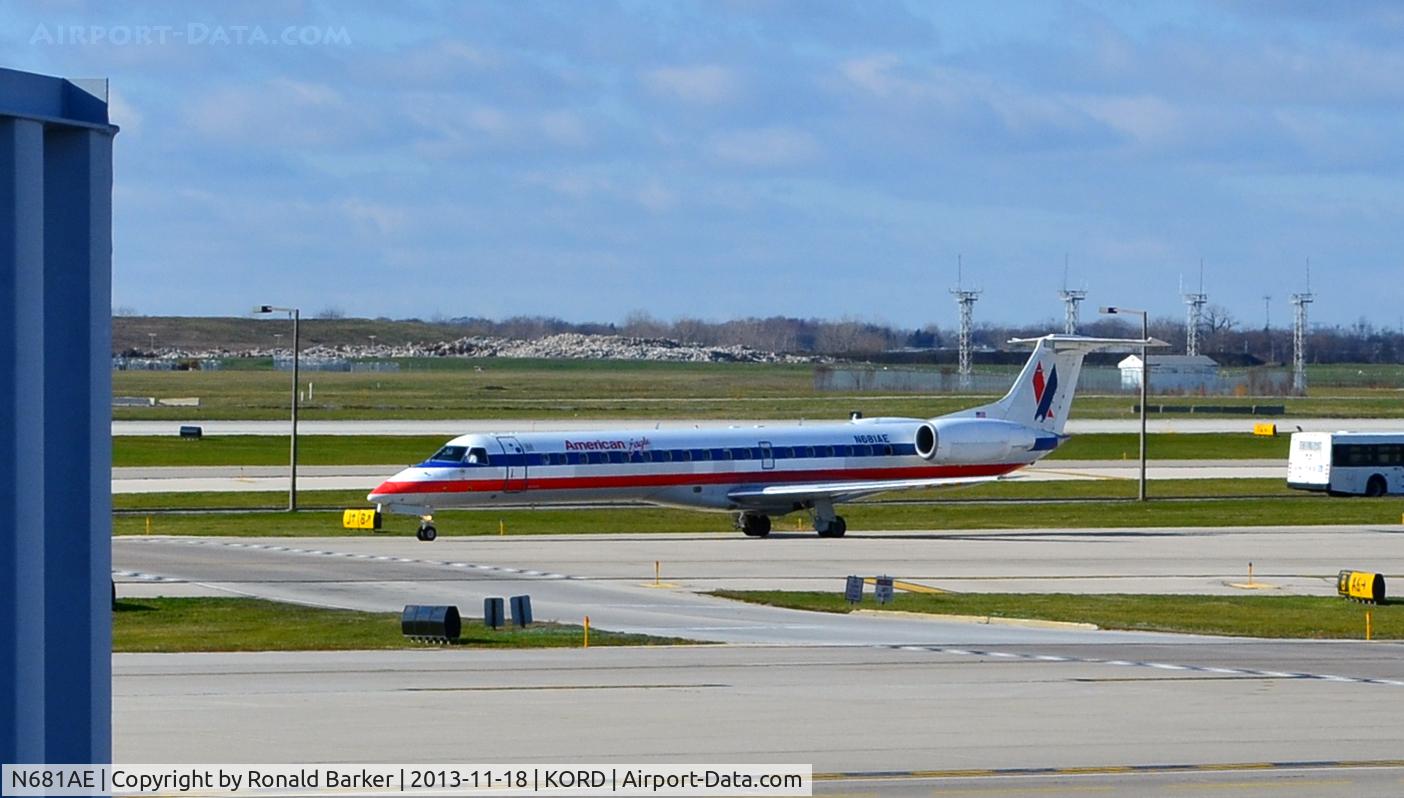 N681AE, 2004 Embraer ERJ-145LR (EMB-145LR) C/N 14500824, Taxi ORD