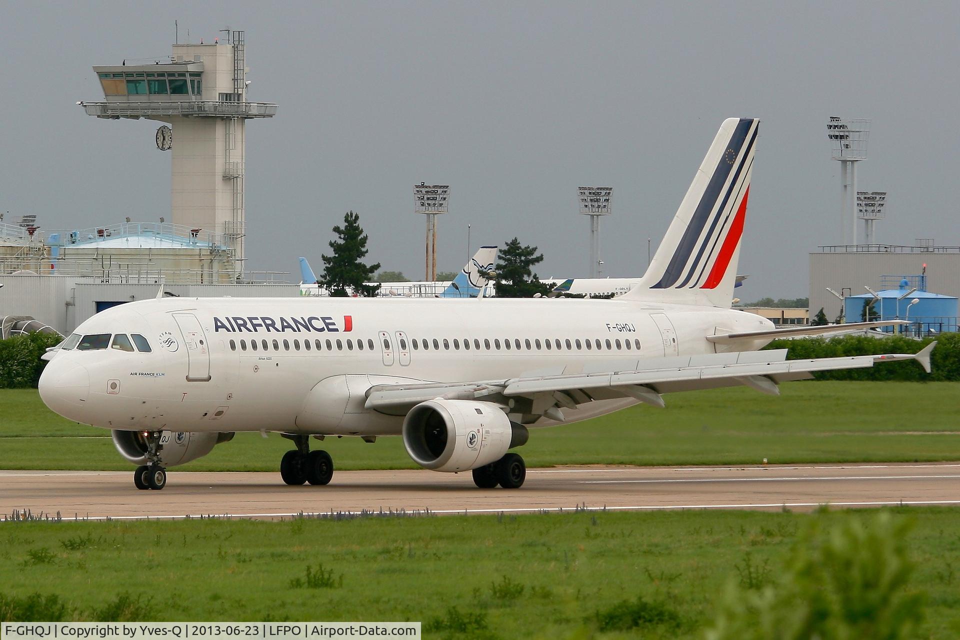 F-GHQJ, 1991 Airbus A320-211 C/N 0214, Airbus A320-211, Landing Rwy 26, Paris-Orly Airport (LFPO-ORY)