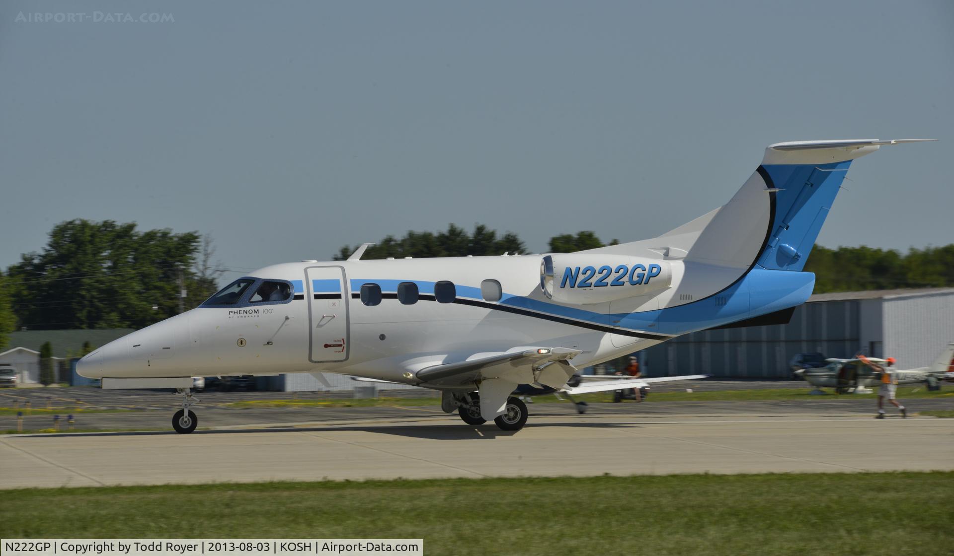 N222GP, 2010 Embraer EMB-500 Phenom 100 C/N 50000218, Airventure 2013