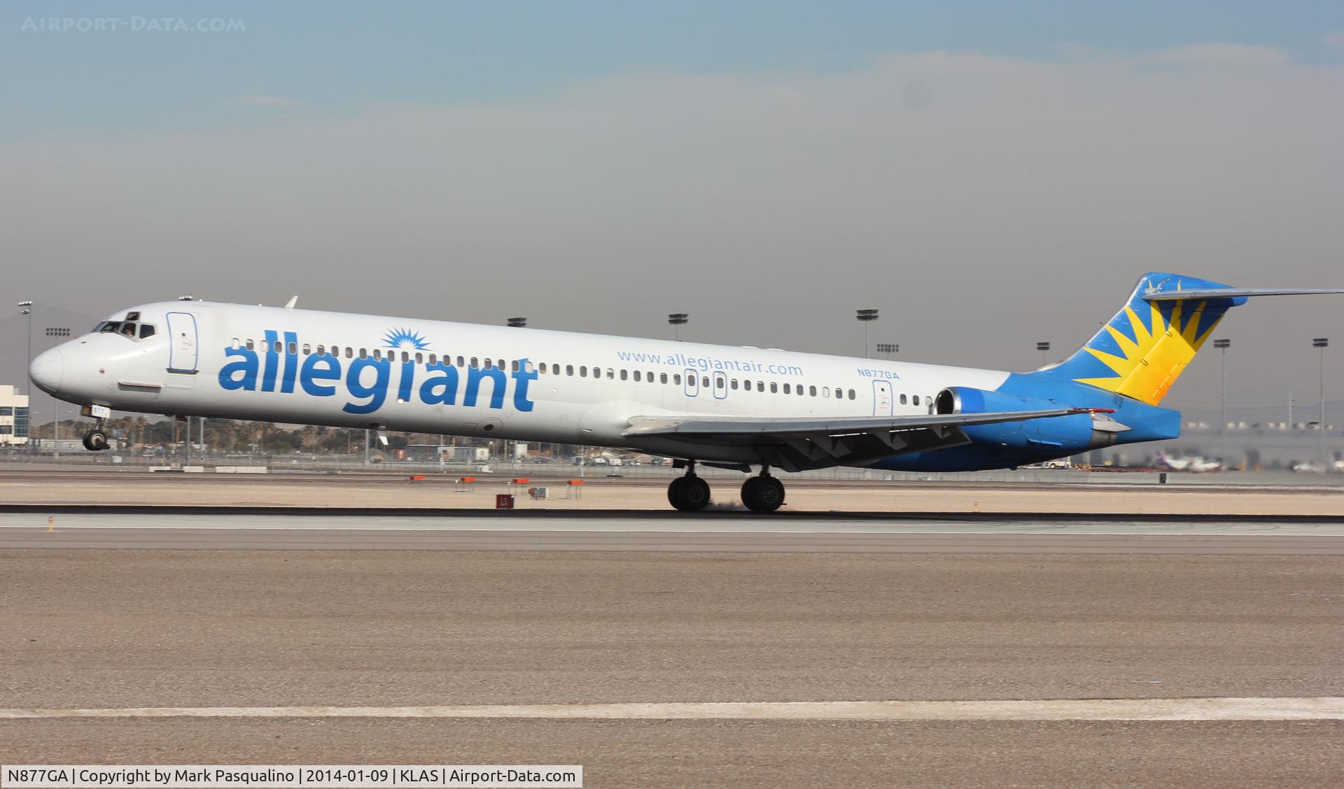 N877GA, 1994 McDonnell Douglas MD-83 (DC-9-83) C/N 53467, MD-83
