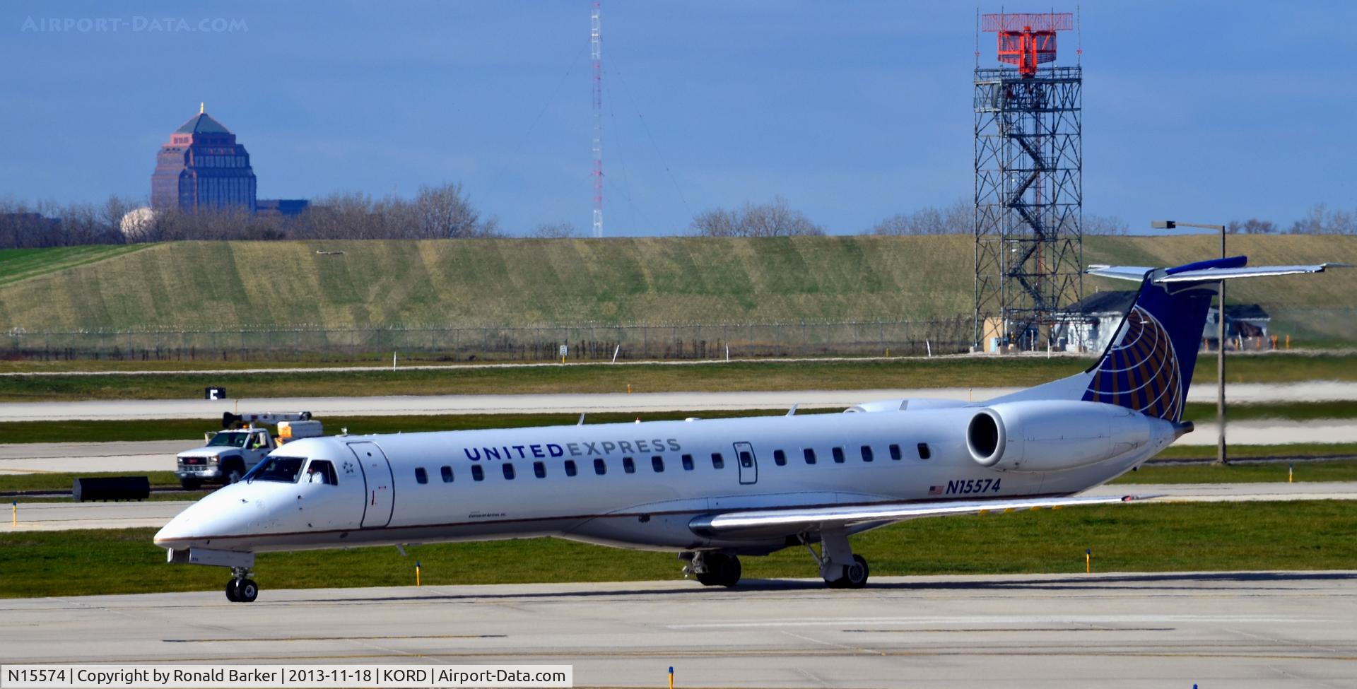 N15574, 2002 Embraer ERJ-145LR (EMB-145LR) C/N 145639, Taxi ORD