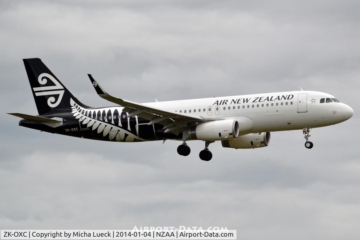 ZK-OXC, 2013 Airbus A320-232 C/N 5847, At Auckland