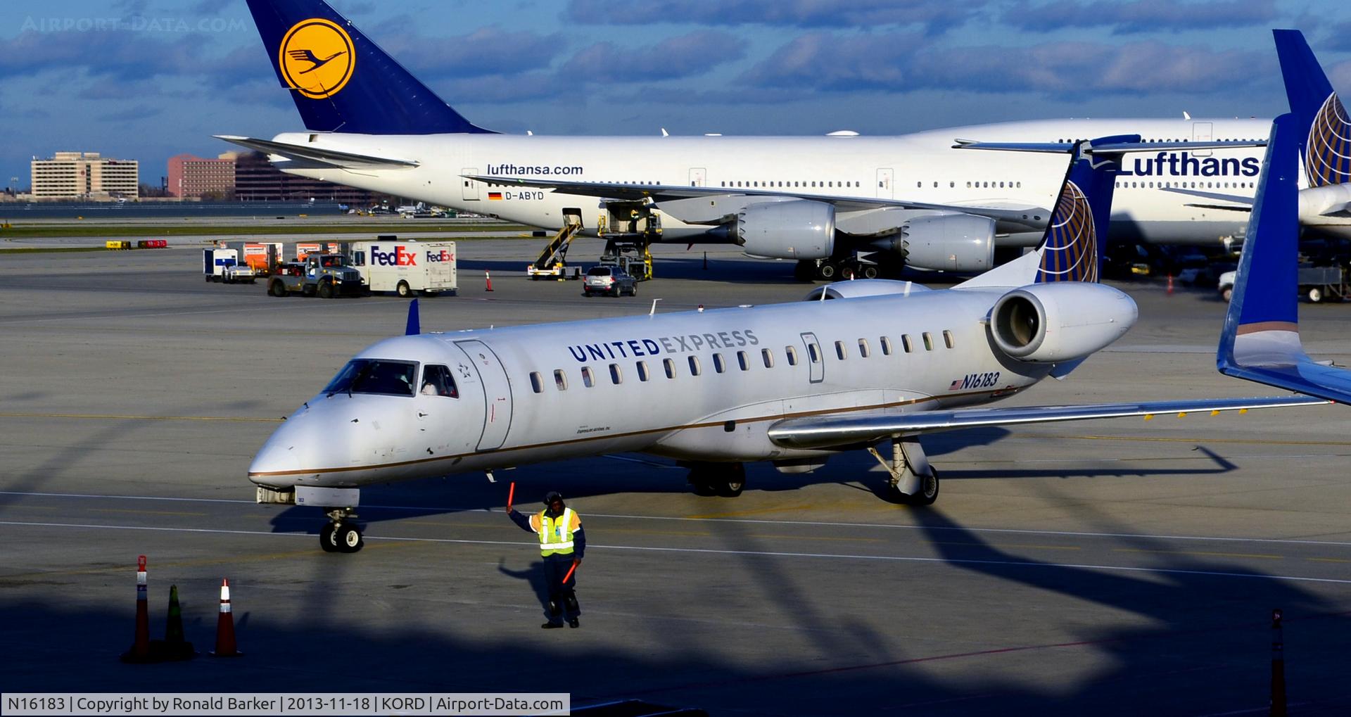 N16183, 2005 Embraer ERJ-145XR (EMB-145XR) C/N 14500914, Taxi ORD
