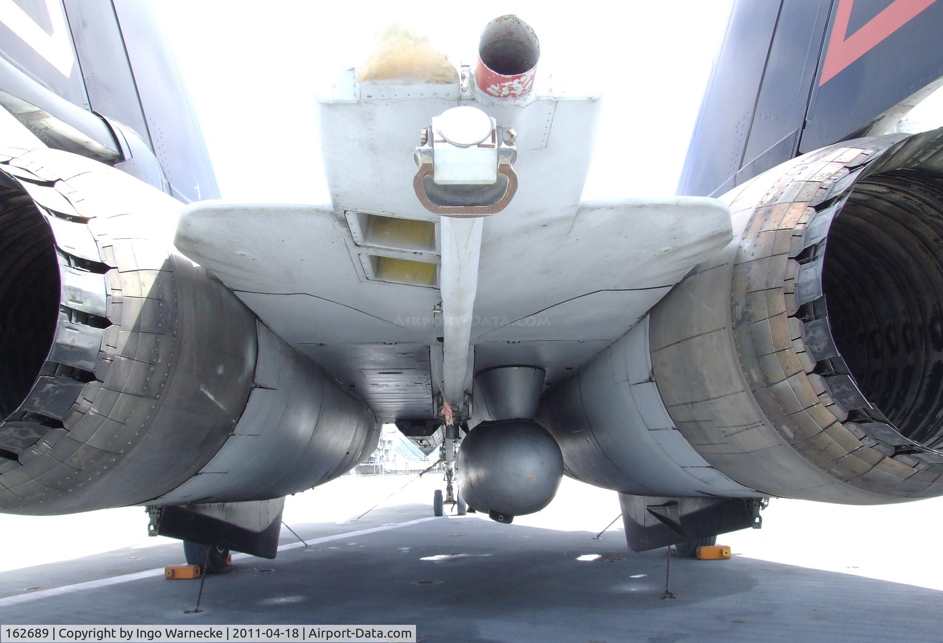 162689, Grumman F-14A Tomcat C/N 535, Grumman F-14A Tomcat at the USS Hornet Museum, Alameda CA