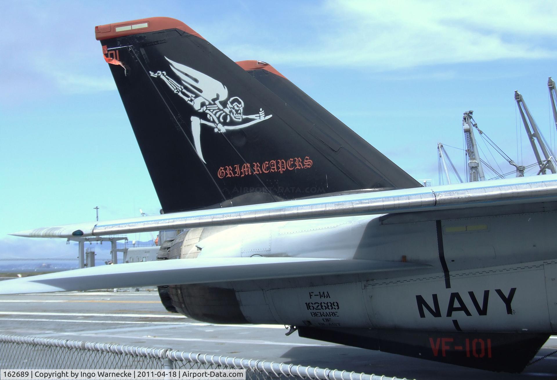 162689, Grumman F-14A Tomcat C/N 535, Grumman F-14A Tomcat at the USS Hornet Museum, Alameda CA