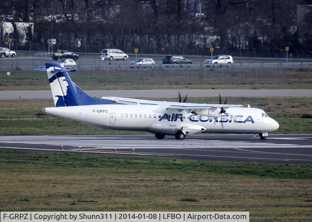 F-GRPZ, 2007 ATR 72-212A C/N 745, Lining up rwy 14L in new c/s