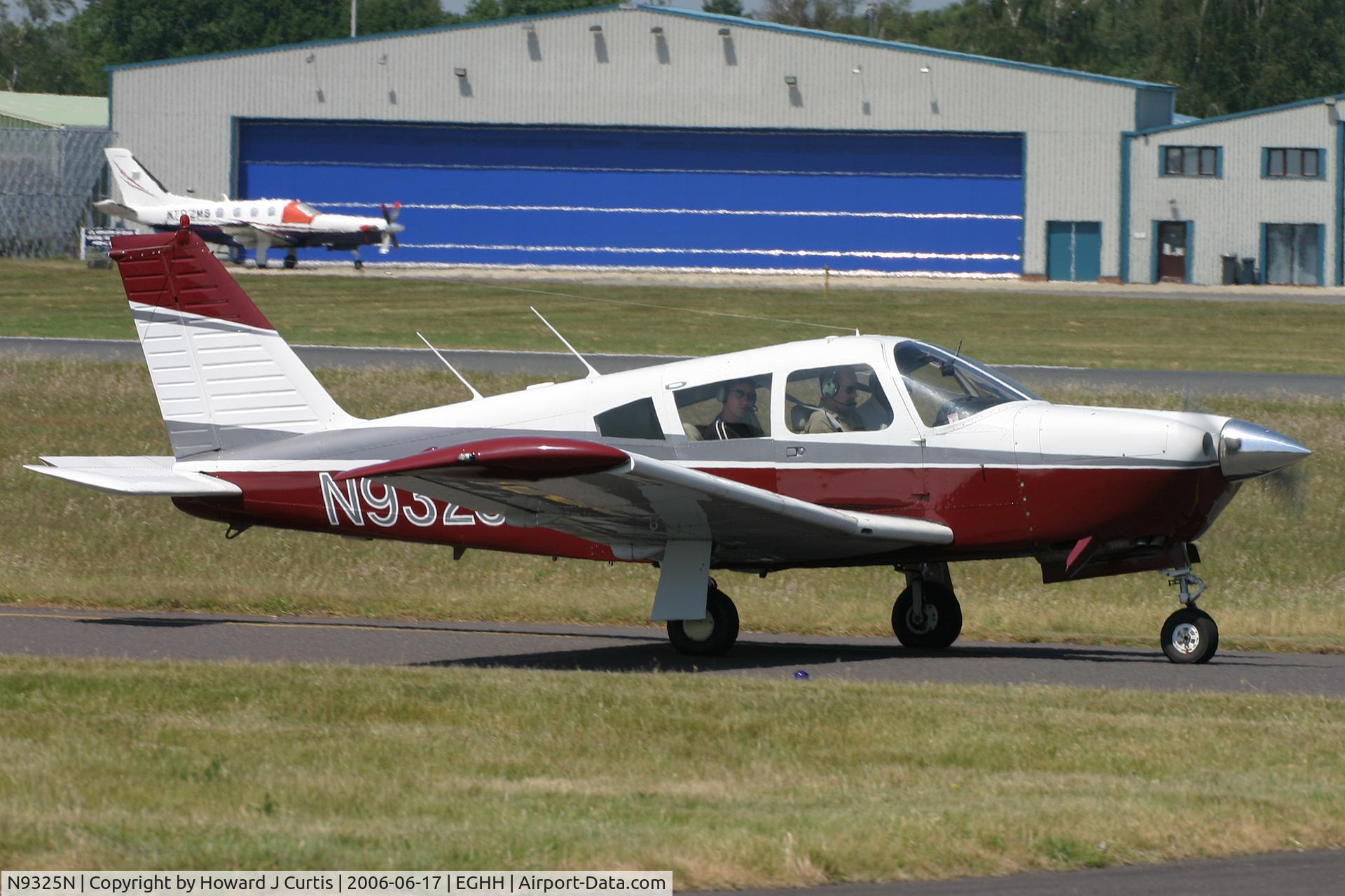 N9325N, 1969 Piper PA-28R-200 C/N 28R-35025, Privately owned, heading for Bournemouth Handling.